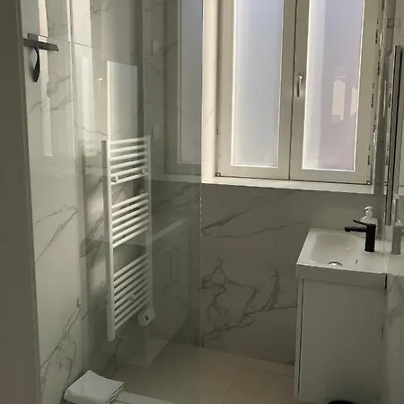 L'Appartement De Maitre Sainte Cecile - T3 Elegant, Espace Et Balcon * Vichy