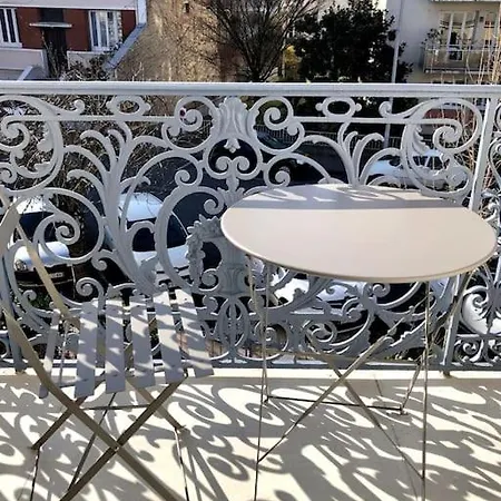 L'Appartement De Maitre Sainte Cecile - T3 Elegant, Espace Et Balcon *