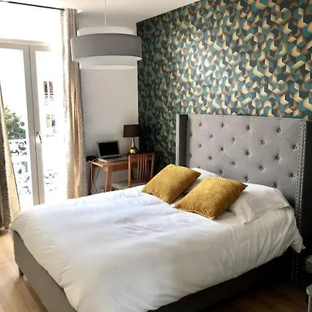 L'Appartement De Maitre Sainte Cecile - T3 Elegant, Espace Et Balcon